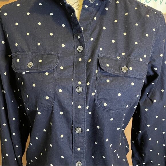 Eddie Bauer size M blouse - Picture 2 of 8